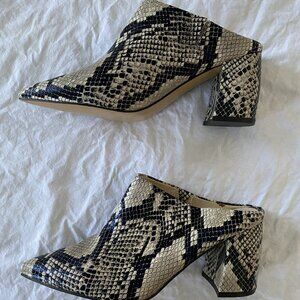 Marc Fisher Ragni Mules 7.5